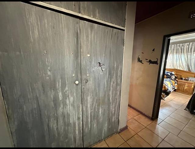 3 BEDROOM HOUSE FOR SALE IN ELSBURG